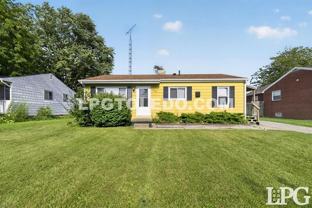 1525 Akron St - Photo 1 of 1