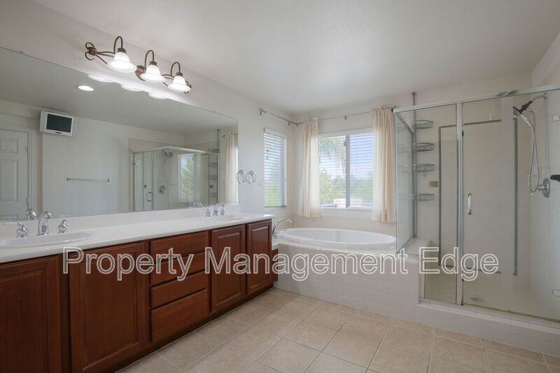 29702 Killean Ct - Photo 7 of 34
