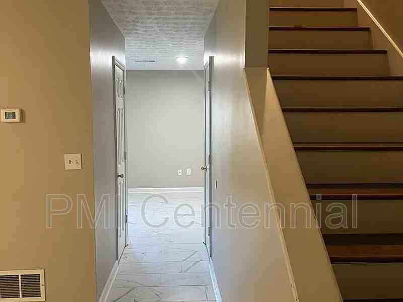 3543 Hopkins Ct - Photo 4 of 14