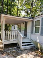 featured image of 165 Chapel Hill Cir