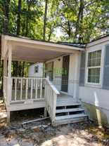 165 Chapel Hill Cir - Photo 1 of 1
