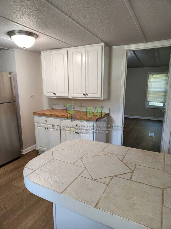 165 Chapel Hill Cir - Photo 5 of 18