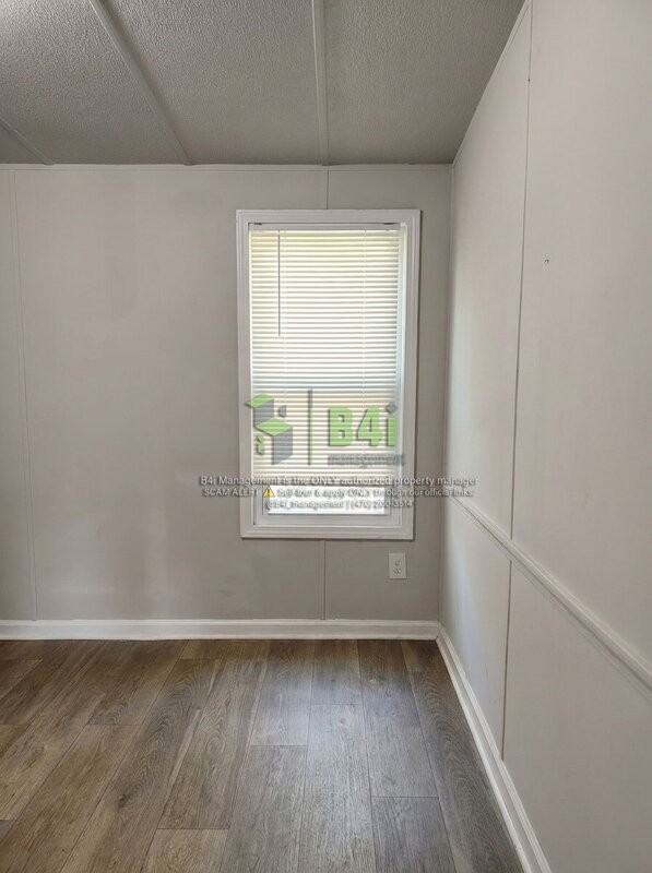 165 Chapel Hill Cir - Photo 7 of 18