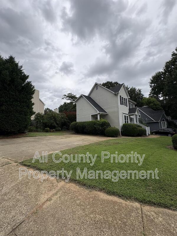 4220 Loch Harbour Ln #4220 - Photo 2 of 14