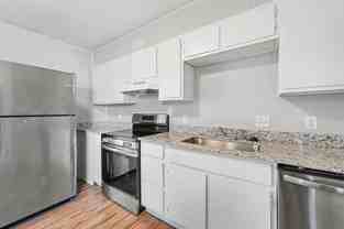 1045 S Happy Hollow Rd #7 - Photo 1 of 1