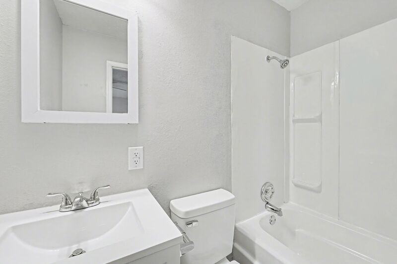 1045 S Happy Hollow Rd #7 - Photo 5 of 17