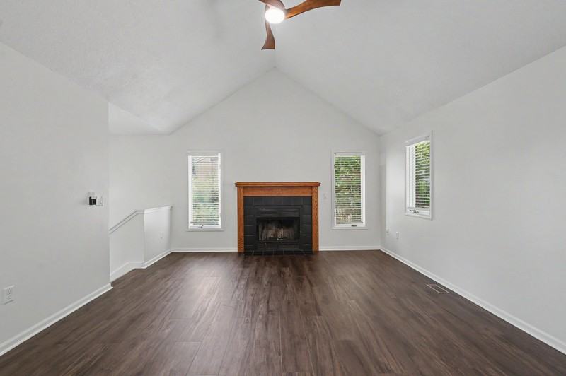 3412 Augusta Dr - Photo 5 of 30
