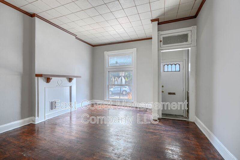 2107 W Saratoga St - Photo 6 of 24