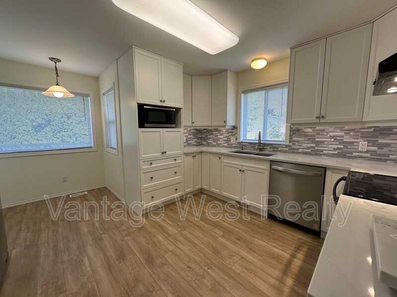 1160 Kneller Crt - Photo 7 of 29
