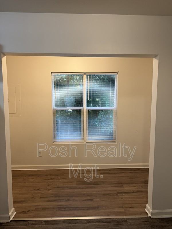 308 Ardale Dr - Photo 4 of 12