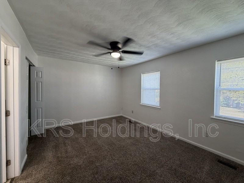 5730 E Hastings Arch - Photo 6 of 13