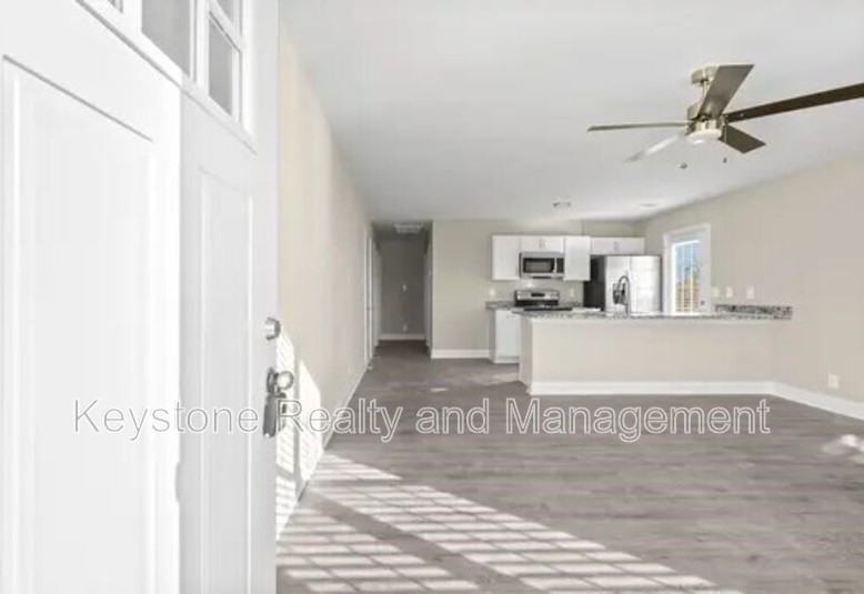 212 Secretariat Way - Photo 2 of 9