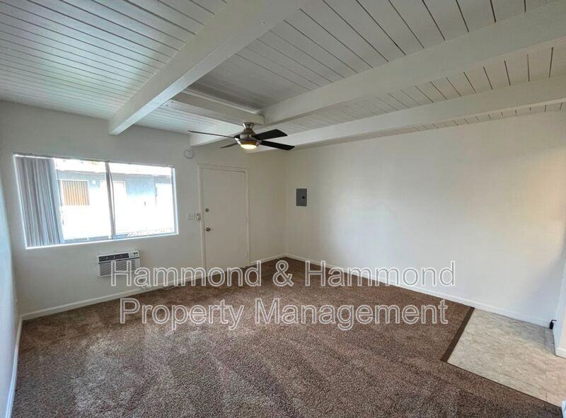911 Ventura Ave #7 - Photo 2 of 12