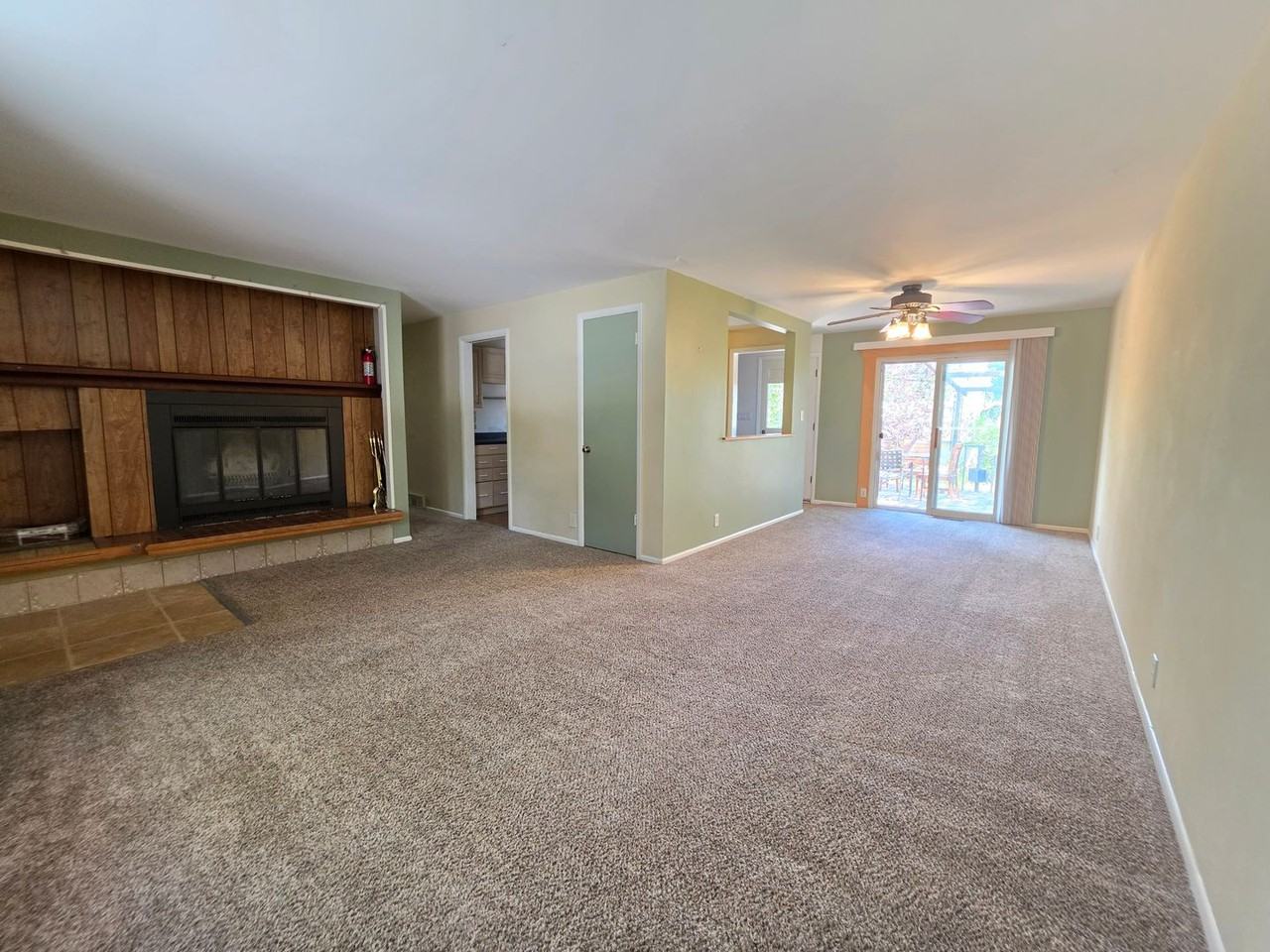 710 S 44th St - Photo 2 of 27