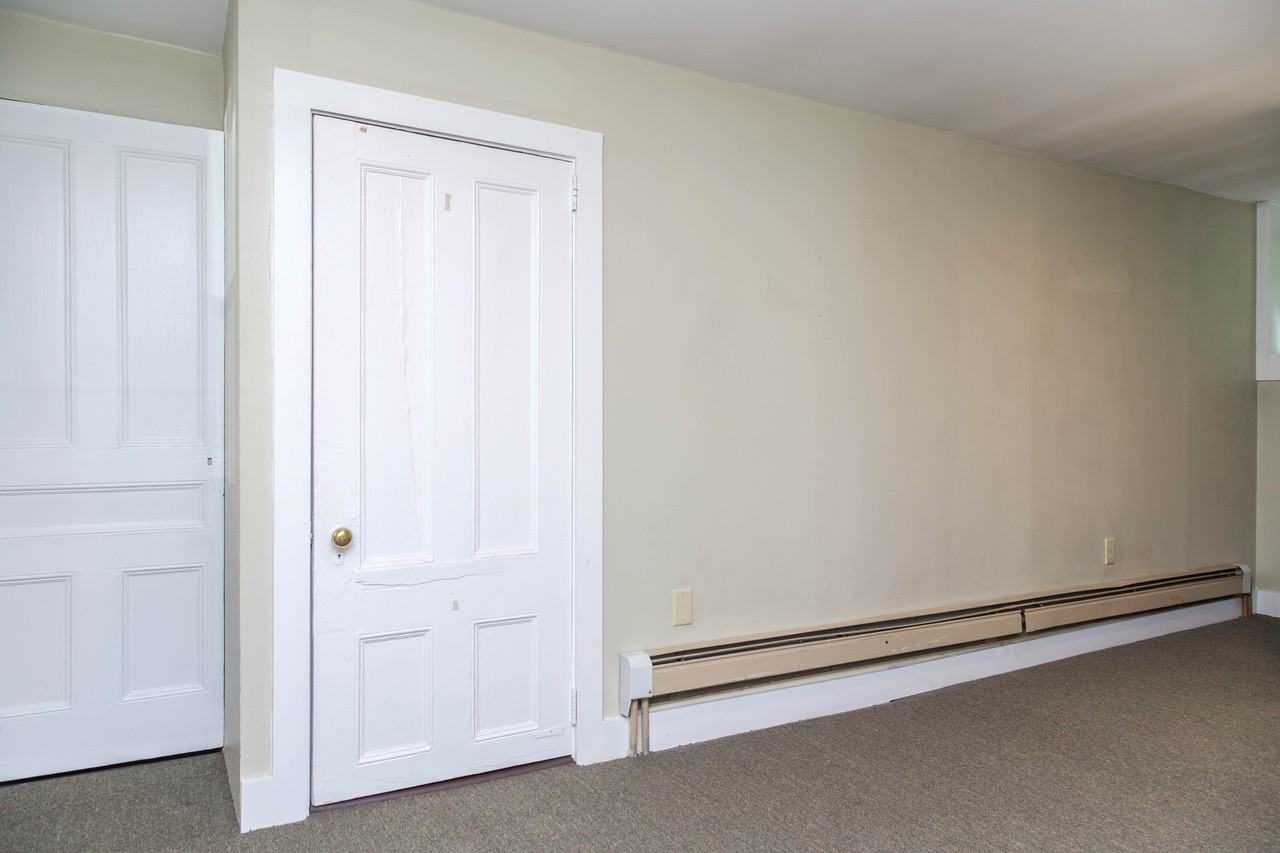 55 Loomis Street #C - Photo 6 of 10
