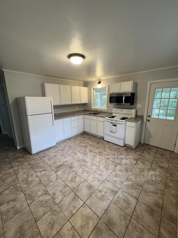 76 Seventh St #76-7thST - Photo 5 of 19
