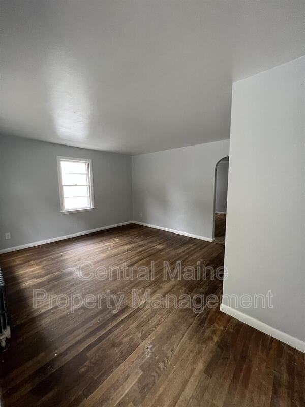 76 Seventh St #76-7thST - Photo 7 of 19