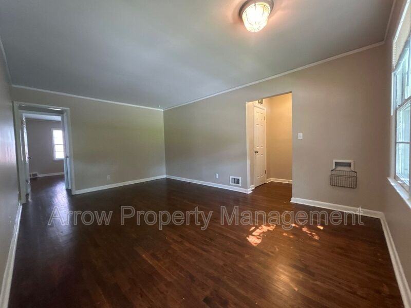 5801 Lafayette Ave #5801 - Photo 2 of 9