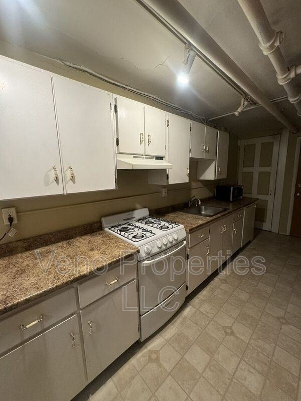 16 2nd St #G - Photo 5 of 10