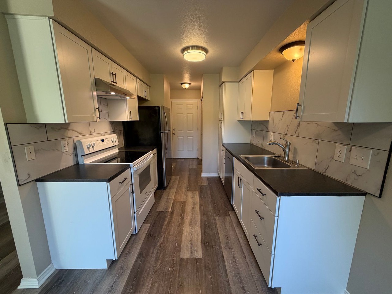 Lakeside Living at The Apartments at Cinnamon Lakes - Photo 2 of 50