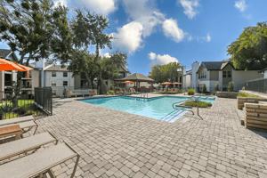 featured image of 903 Ashford Ln