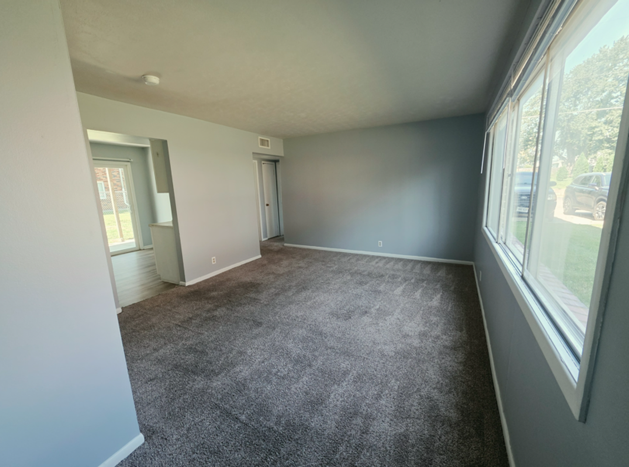 Southroads Apartments - Photo 4 of 9