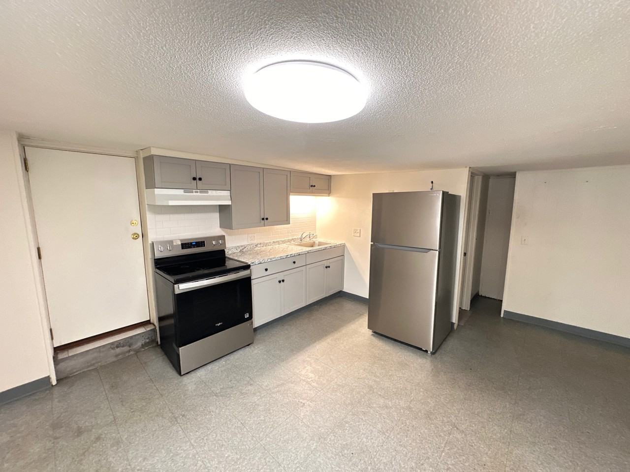 22 Mount Pleasant St #B - Photo 3 of 5