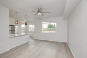 featured image of 923 Rigby Ln #202