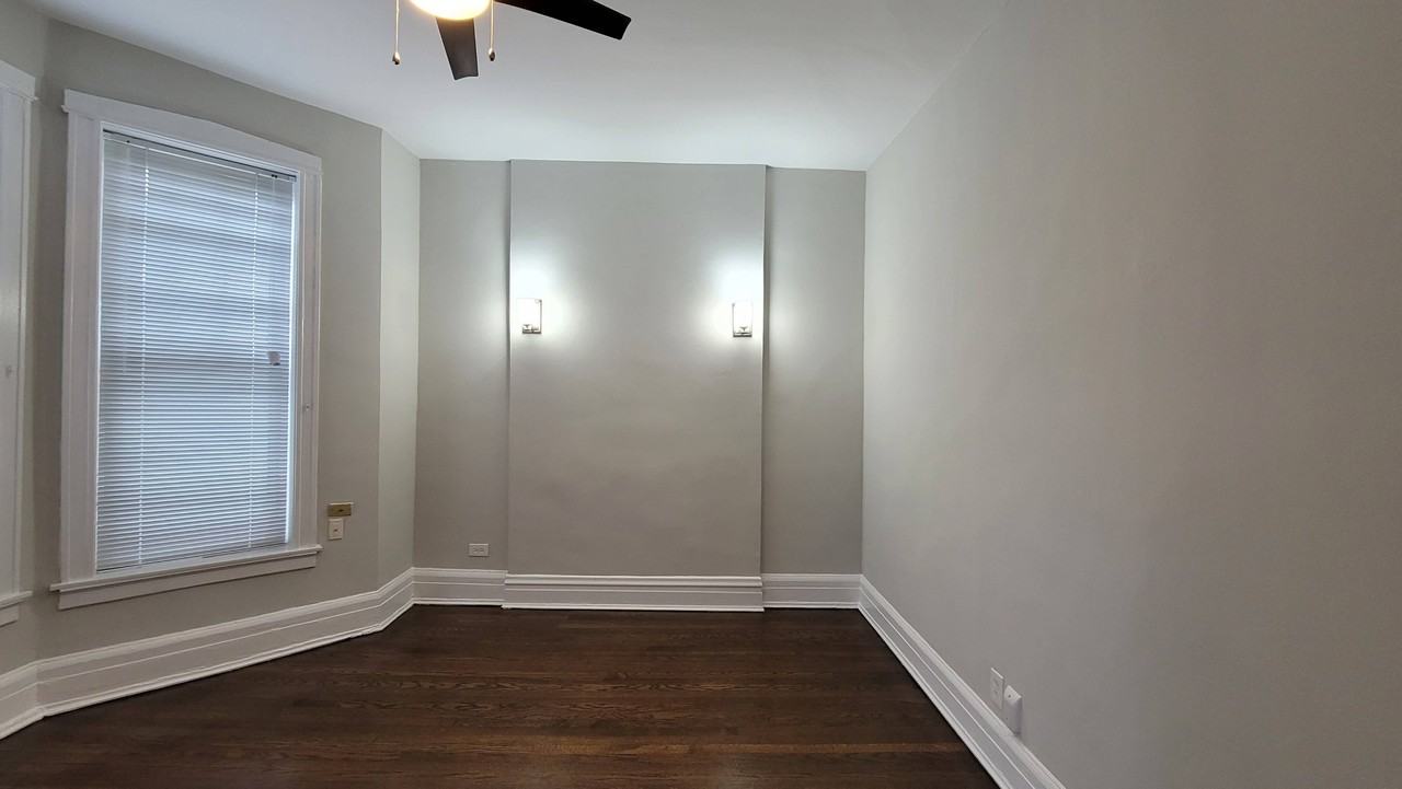 1109 W Grace St #3 - Photo 7 of 13