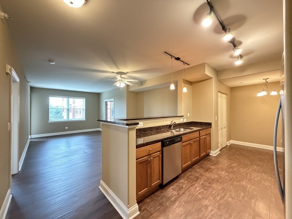 2 Itasca Pl #426 - Photo 6 of 21