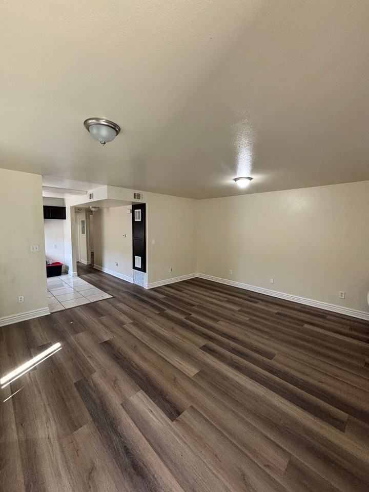 441 West 102nd Street - Photo 3 of 9