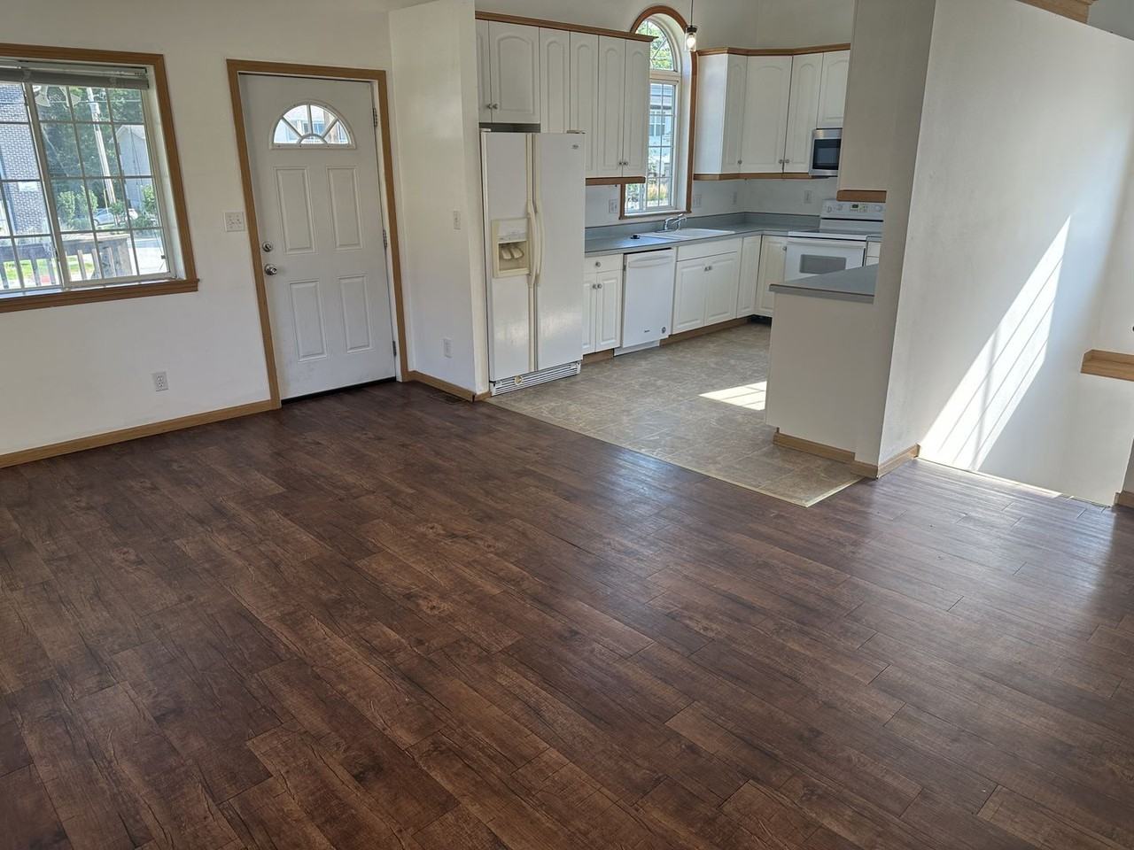 2808 Oakland St - Photo 5 of 29