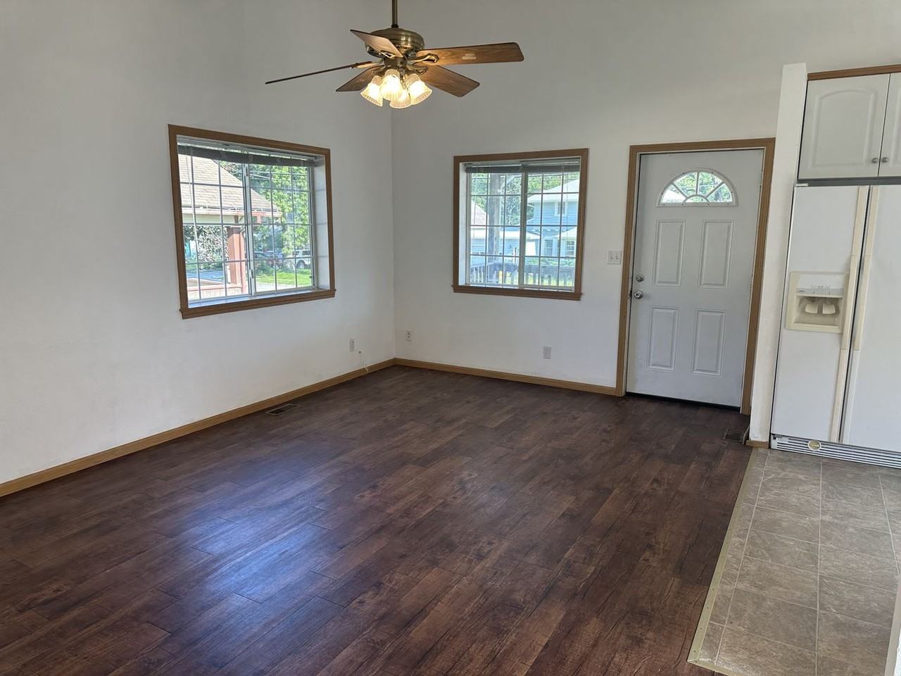 2808 Oakland St - Photo 7 of 29