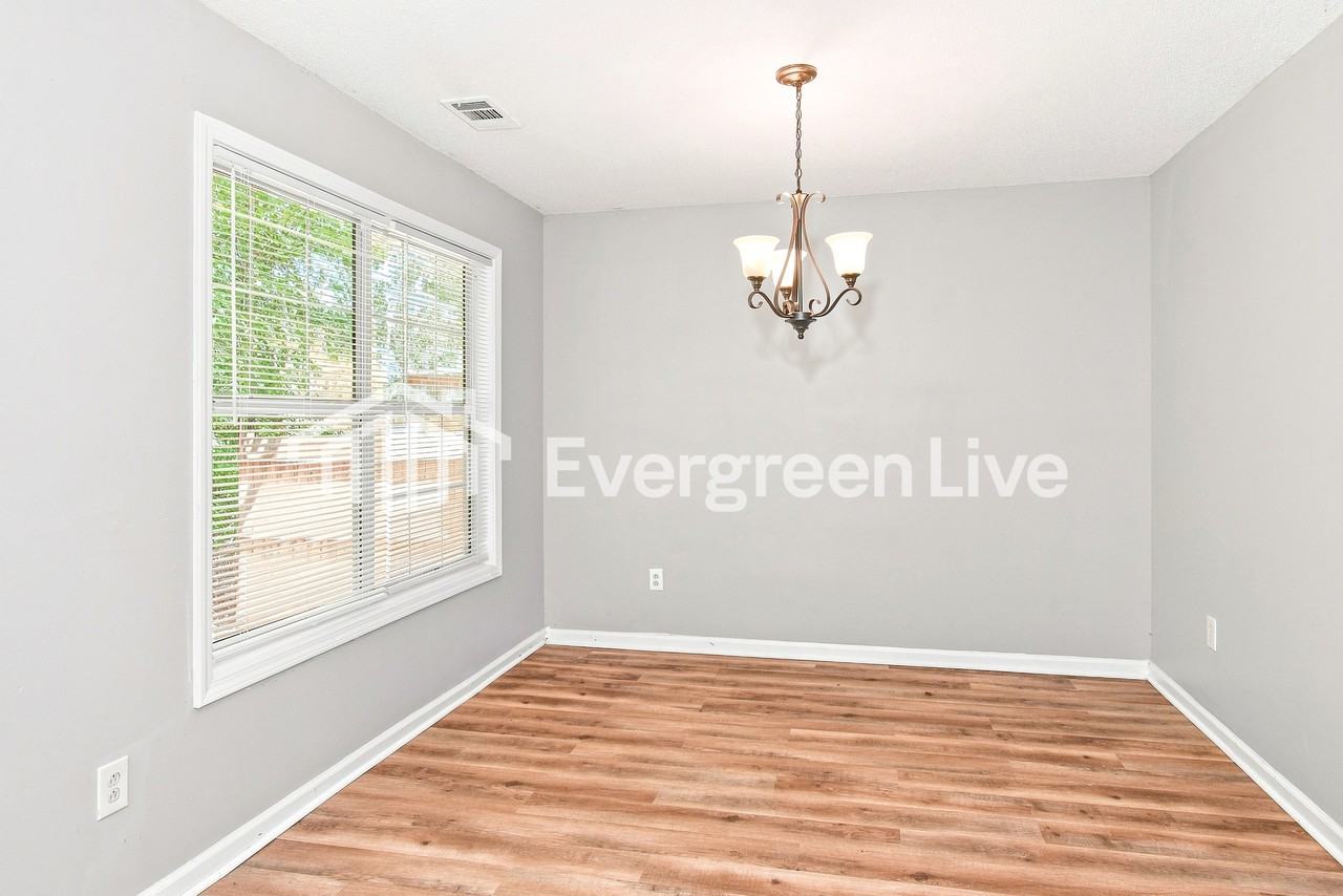 6858 Mahonia Pl - Photo 6 of 15