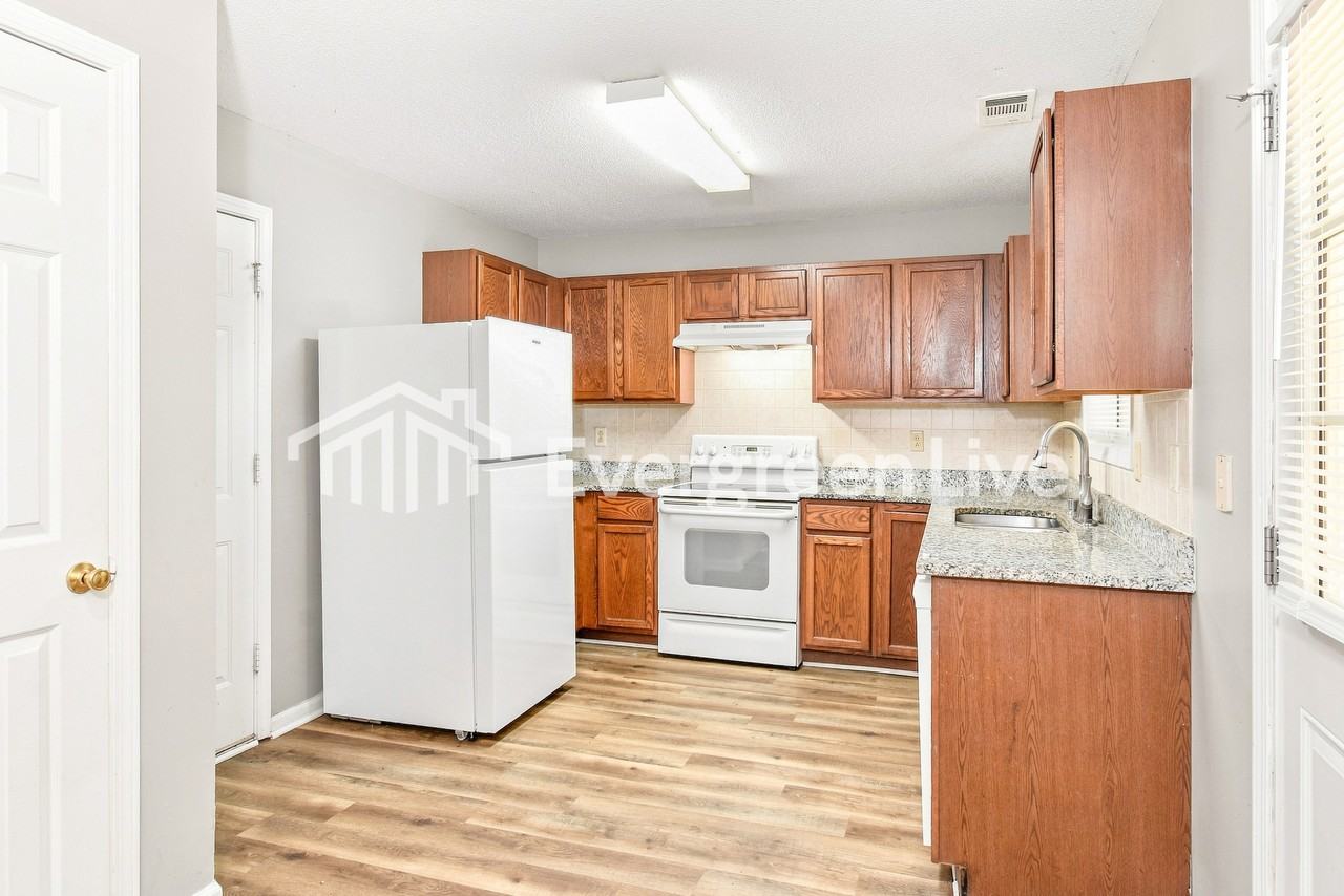 6858 Mahonia Pl - Photo 7 of 15