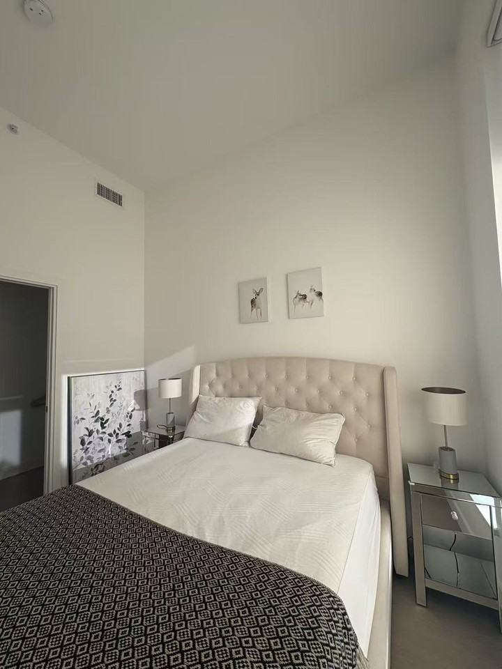 8000 Osler Street - Photo 3 of 10