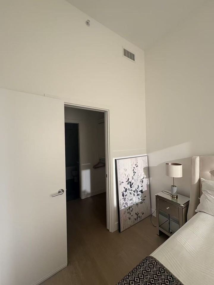 8000 Osler Street - Photo 5 of 10