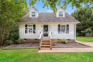 featured image of 208 Maplewood Cir
