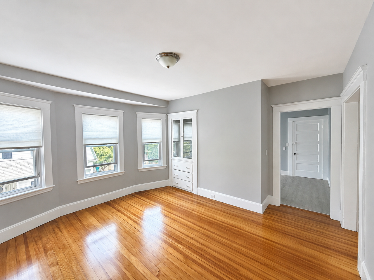289 Southern Artery - Photo 5 of 11