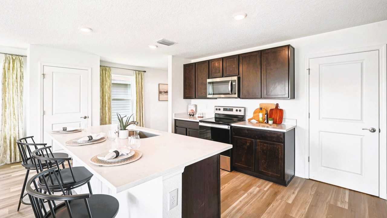 4144 Antigua Wy - Photo 2 of 17