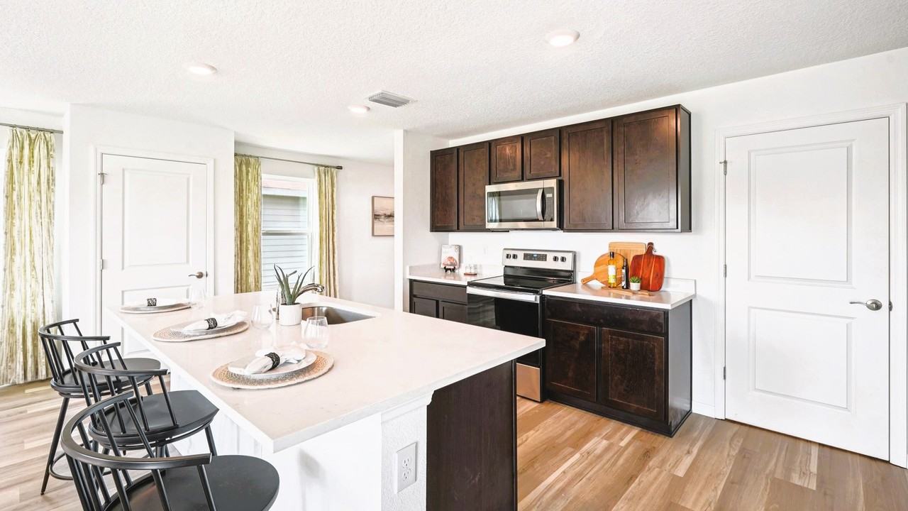 4192 Antigua Wy - Photo 2 of 17