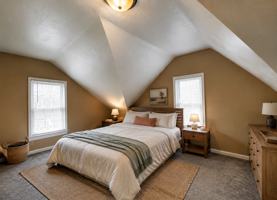 featured image of 880 Wilson Ave
