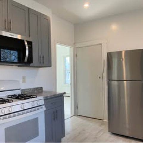 163 Washington Street #2 - Photo 3 of 9
