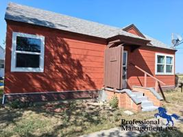 featured image of 2489 2nd St