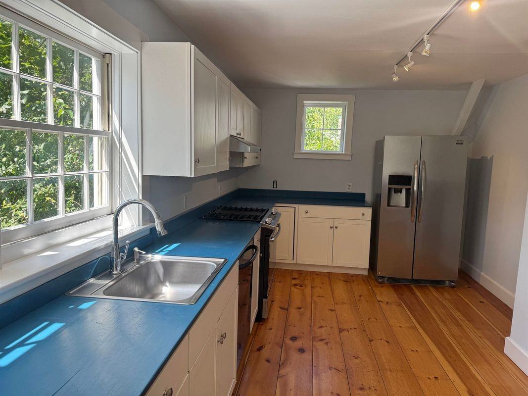 40A Powersbridge Rd ##A - Photo 3 of 8