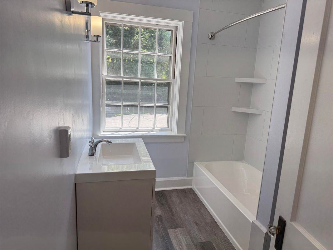 40A Powersbridge Rd ##A - Photo 5 of 8