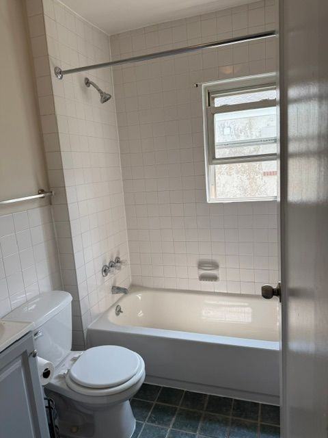 77 Newkirk Ave ##D - Photo 5 of 9