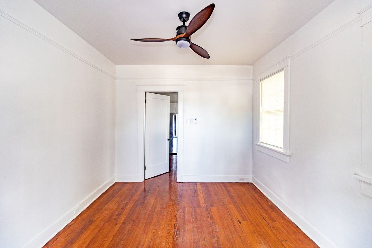 2405 A P Tureaud Ave - Photo 2 of 5