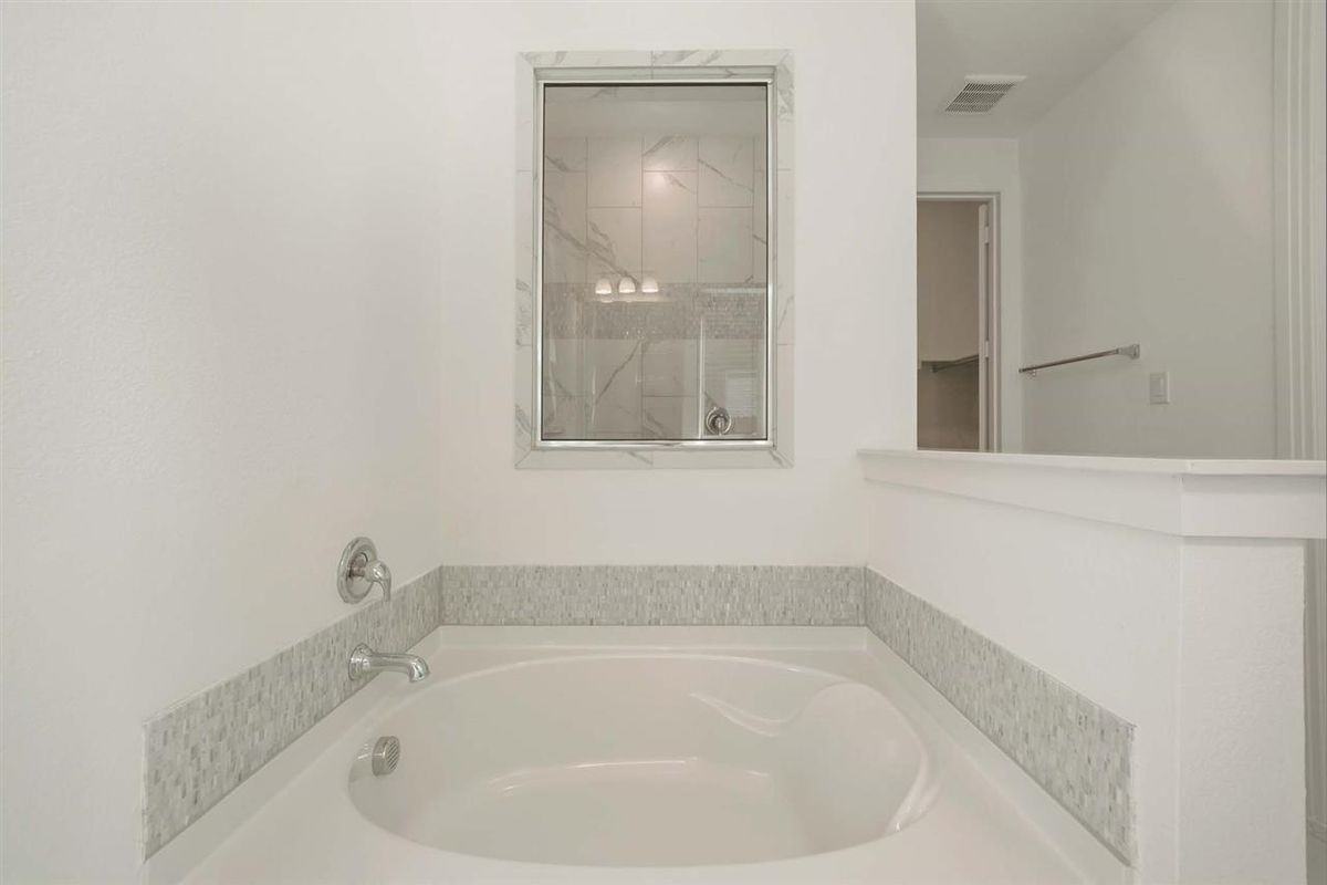 1815 Huntsman Way - Photo 6 of 7
