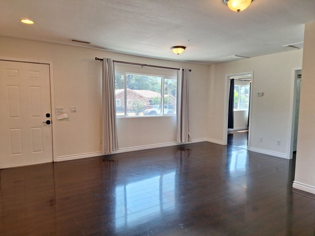 2541 Gardi St - Photo 4 of 29